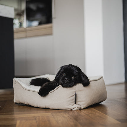 SNUG Box Bed